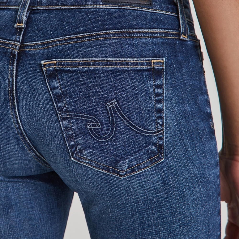 AG The Legging Ankle Super Skinny  Low Rise Jean Med Wash Size 28 Y2K Low Waist - Picture 4 of 13